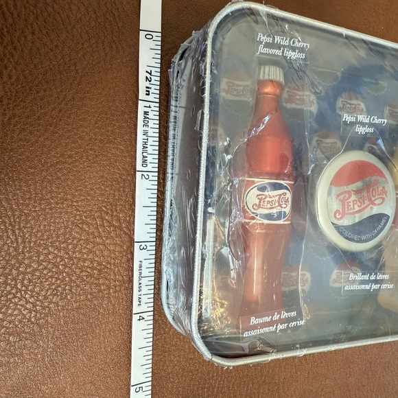 Pepsi Cola Vintage Tin Lip Balm Gloss Set Sealed NEW Retro Flavors Collectible - Picture 3 of 4